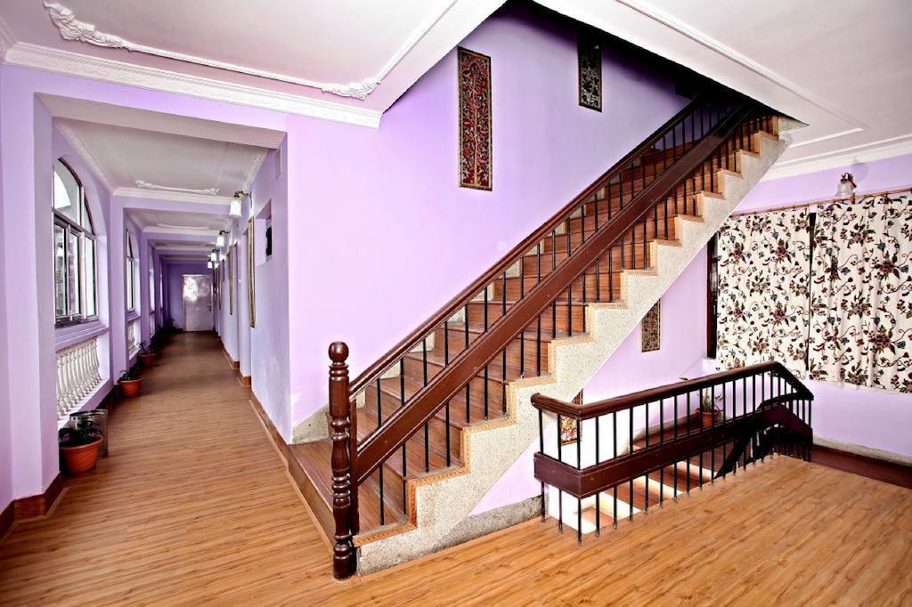 Hotel Ibni Kabeer Srīnagar Exteriér fotografie